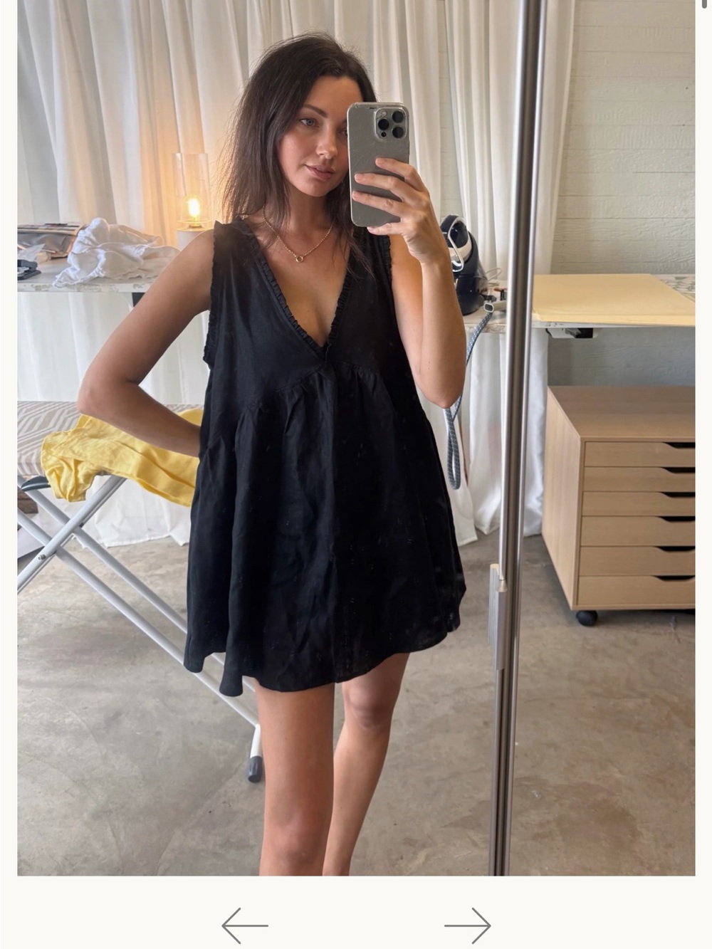Marlow and Mae black Caris dress